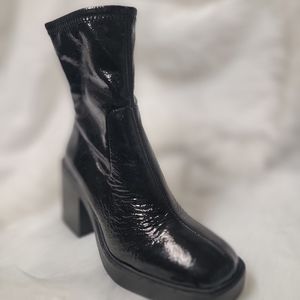 Kenneth Cole NY Black Patent Booties NIB | Platform | Size 7.5